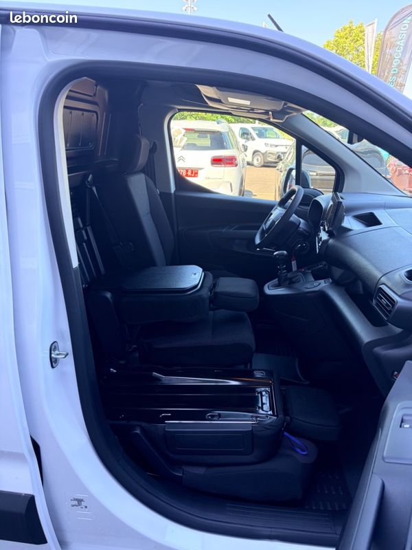 Citroën Berlingo Van (3) M Diesel CU standard 100 ch Mnuelle (image 14)