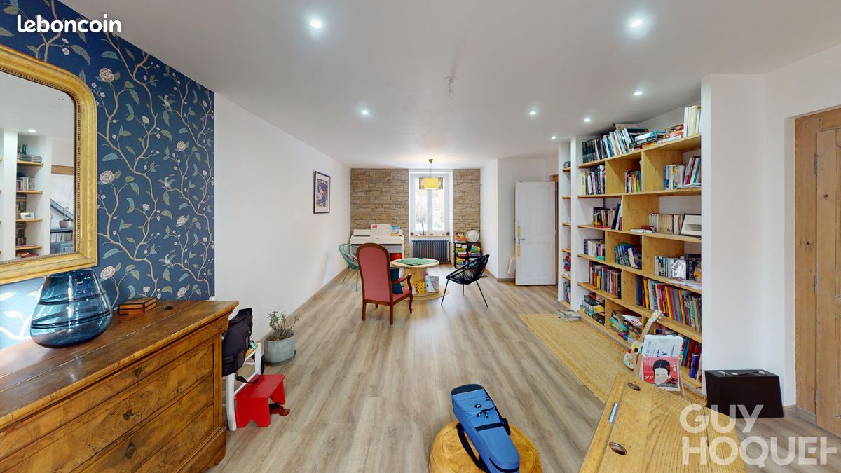 Maison 6 pièces 166 m² · à Pontarlier · 166 m² · 375 000 €