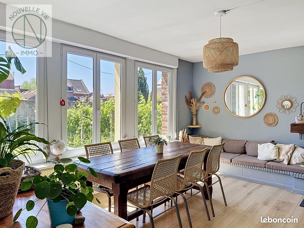 Maison 4 pièces 82 m² · à Croix · 82 m² · 349 000 €