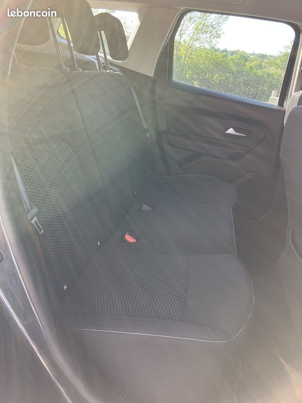 Dacia Duster 1.5 BLUE DCI - 115 CONFORT (image 5)