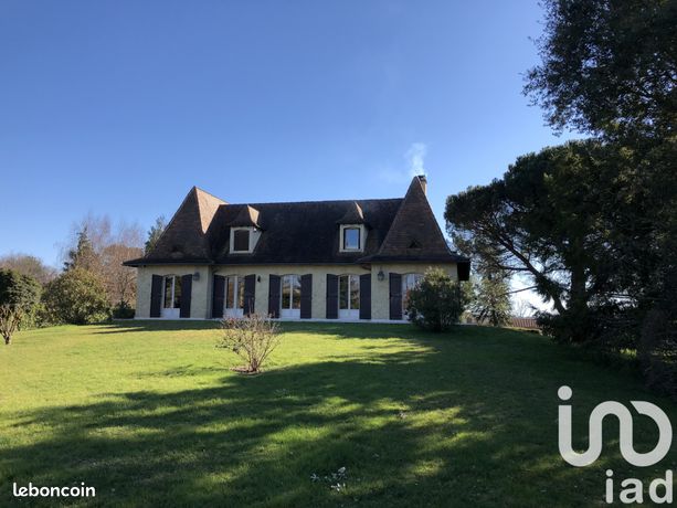 Propriété 7 pièces 187 m²