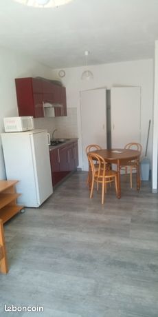 A louer studio meublé