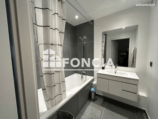 Appartement a louer noisy-le-grand - 3 pièce(s) - 59 m2 - Surfyn