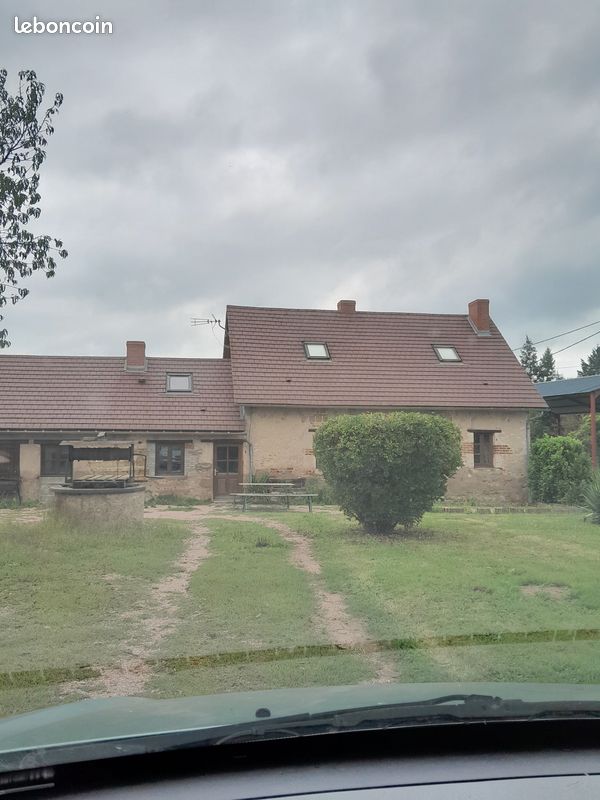 Maison 6 pièces 150 m² · à Lapalisse · 150 m² · 170 000 €