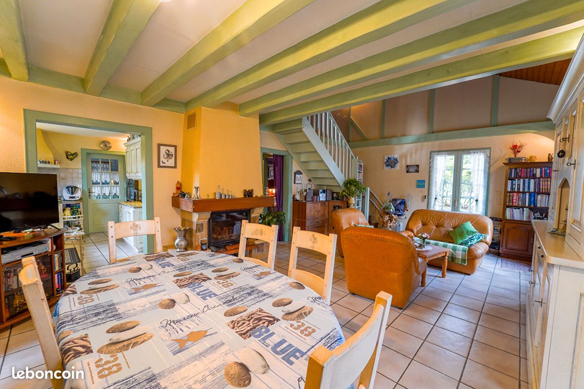 Maison 8 pièces 169 m² - Pontenx-les-Forges 40200 (image principale 0)