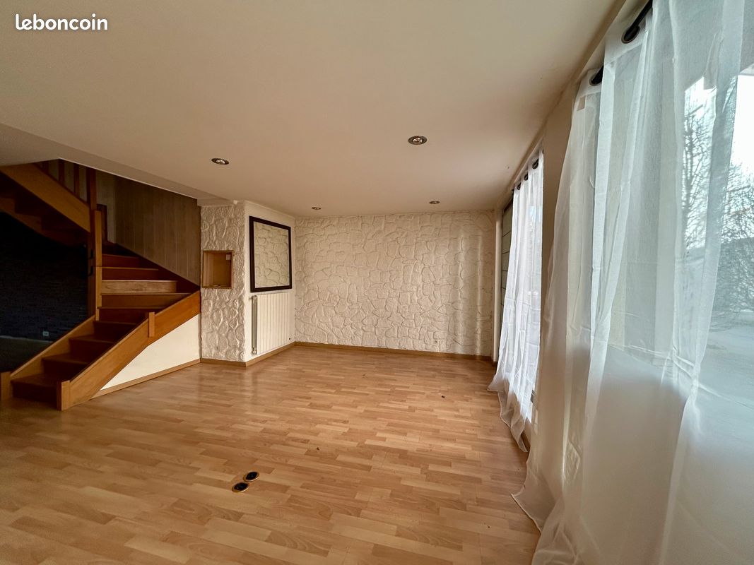 Appartement 3 pièces 90 m² · à Annecy · 90 m² · 231 000 €