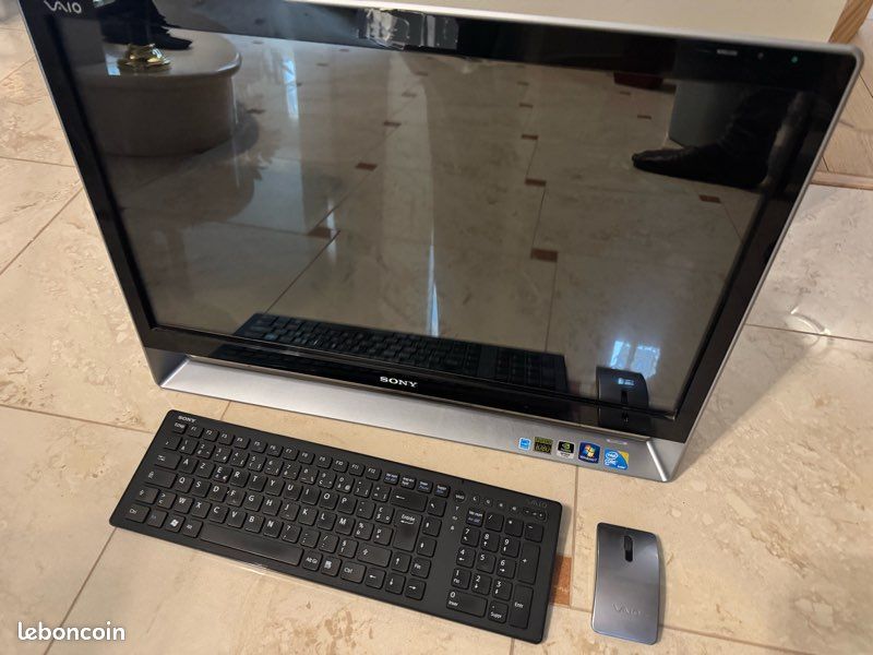 SONY VAIO PCV-A1112NOrdinateur tactile SONY Vaio PCV-A1112M 