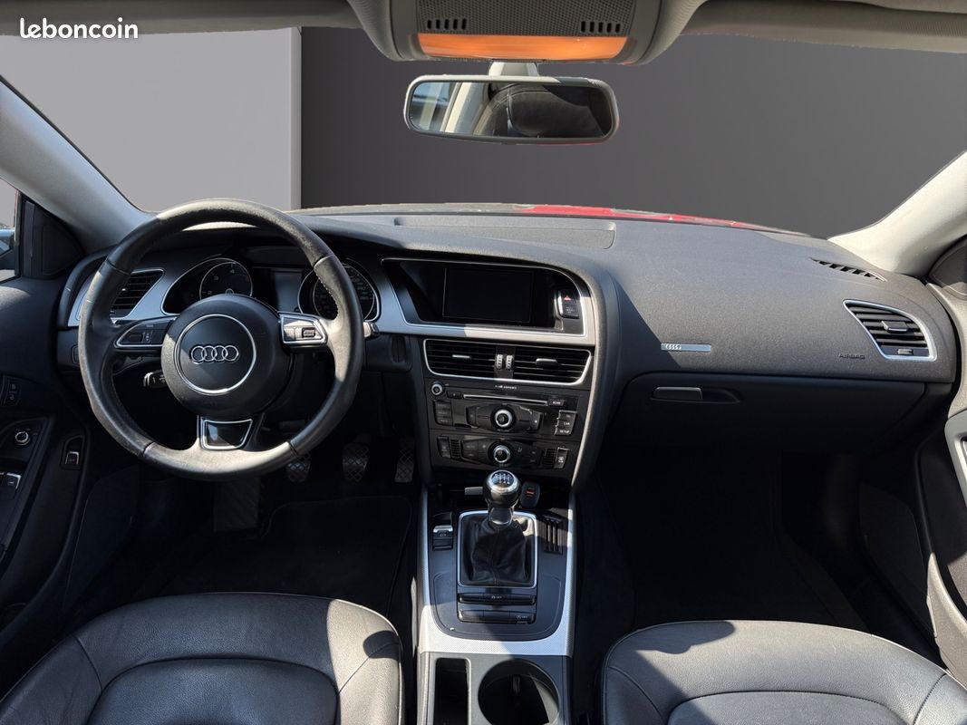 AUDI A5 COUPE 2.0 TDI AMBIENTE 177Ch Garantie 12 mois / SUIVI COMPLET AUDI (image 2)