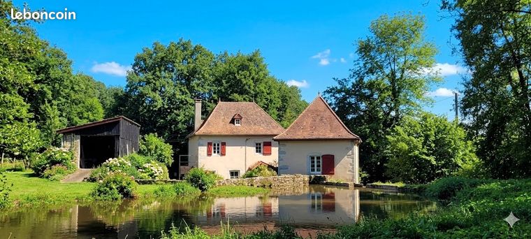 Moulin 5 pièces 91 m²
