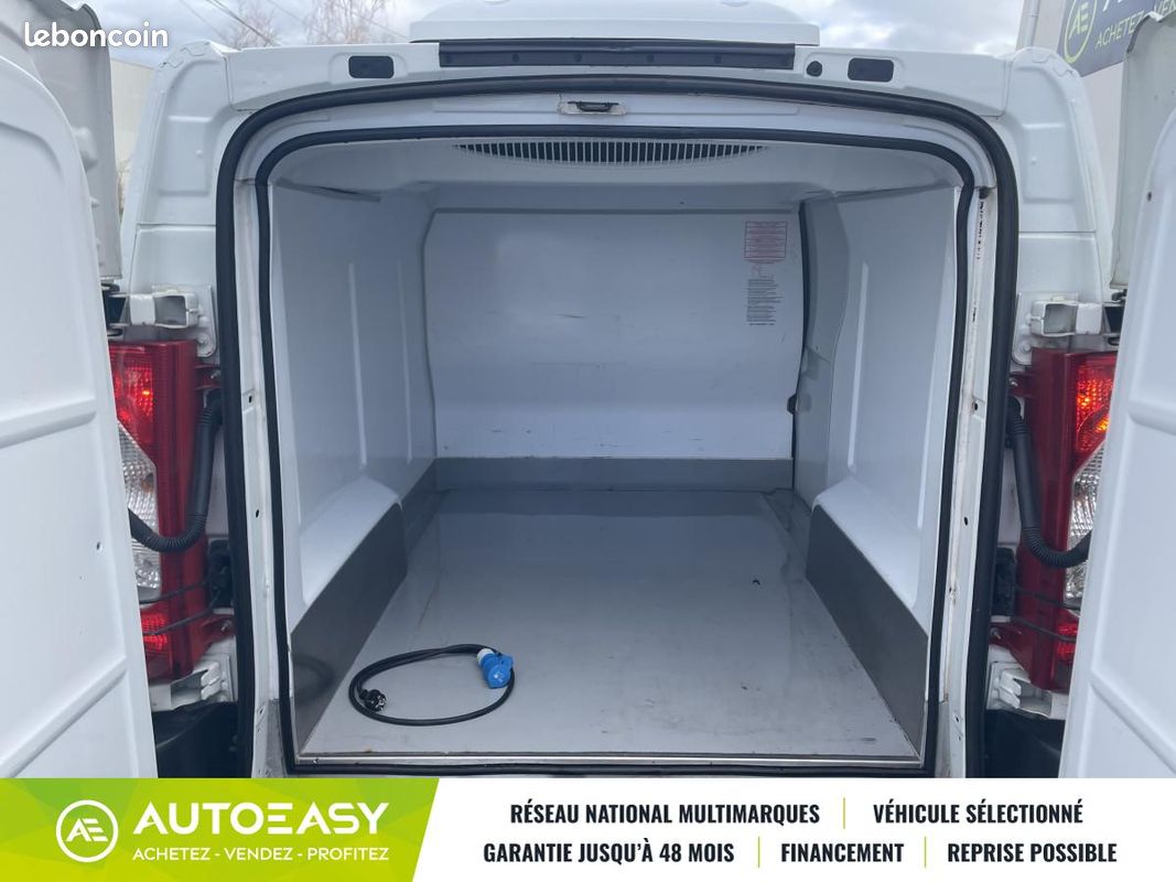 Peugeot Expert 2.0 HDi FOURGON COURT 120 CV FRIGORIFIQUE — HOMOLOGATION 11/29 (image 9)