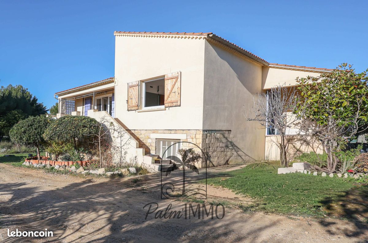 Maison 5 pièces 160 m² · à Sanary-sur-Mer · 160 m² · 799 000 €