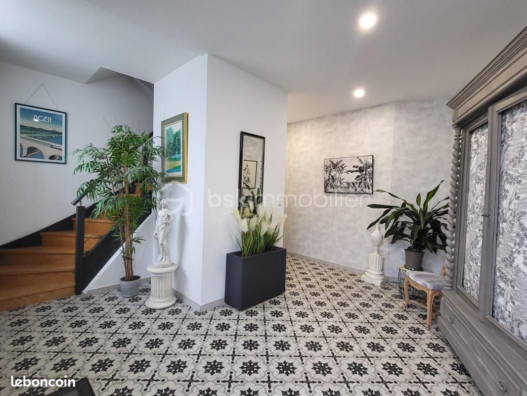 Maison 7 pièces 195 m² · à Agen · 195 m² · 356 000 €