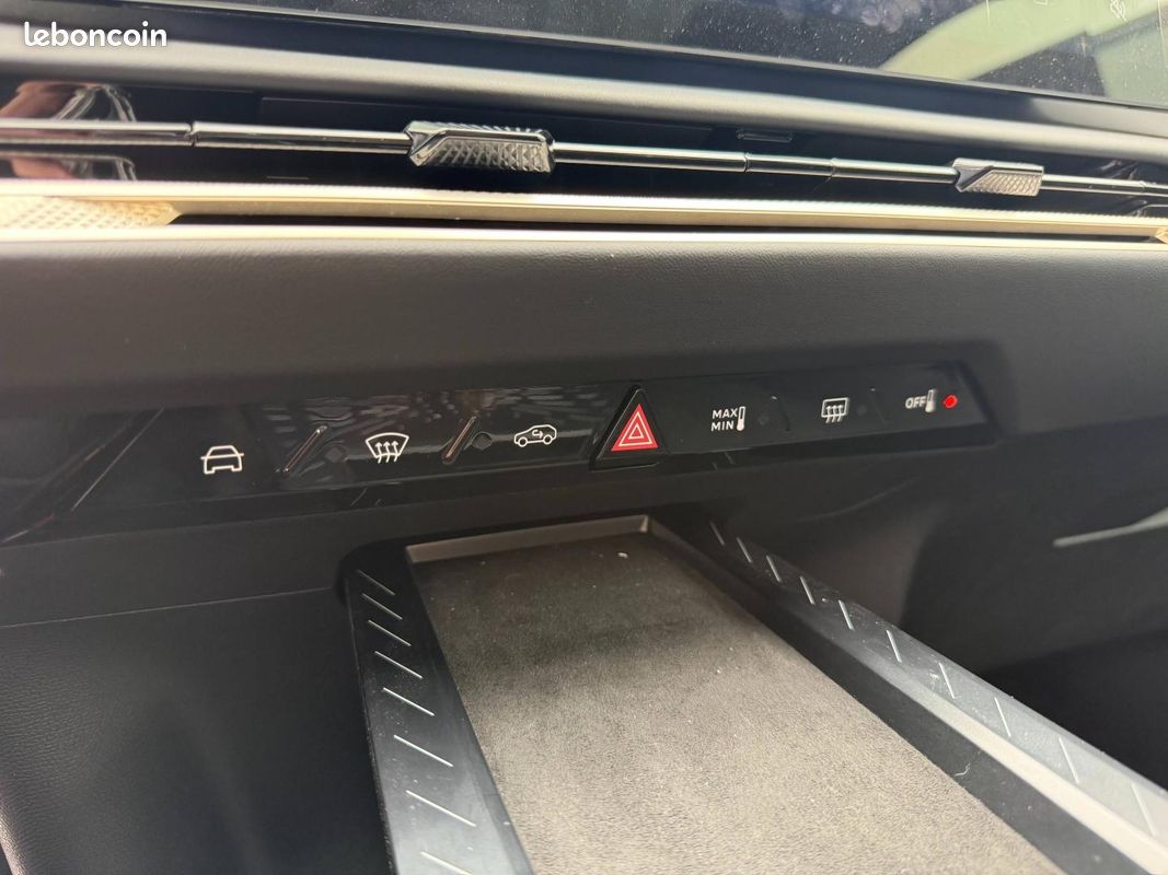 Ds N°8 Electrique 230ch 73,7kWh Etoile (image 44)