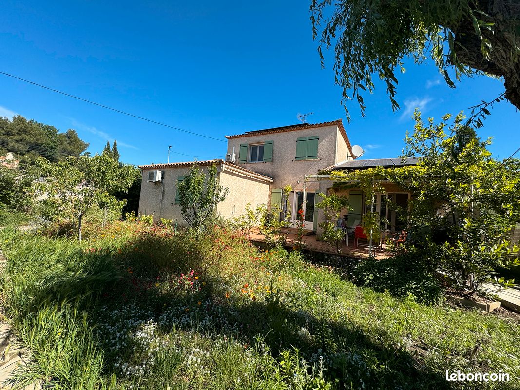 Maison 6 pièces 140 m² · à Arles · 140 m² · 425 000 €