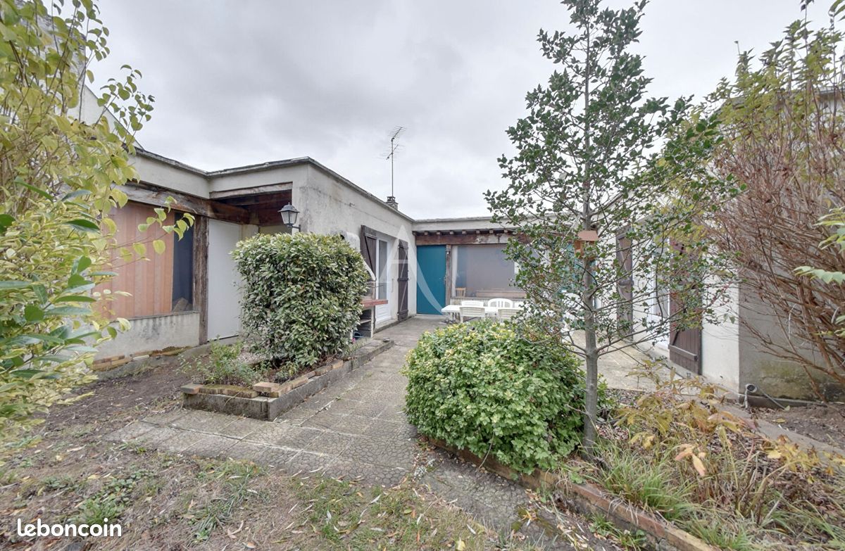 Maison 6 pièces 133 m² · à Ozoir-la-Ferrière · 133 m² · 339 000 €