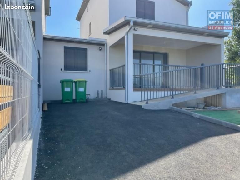 Maison 4 pièces 106 m² · à Saint-Pierre · 106 m² · 1 372 €/mois