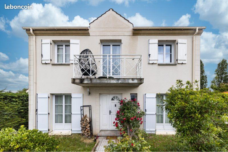 Maison 6 pièces 136 m² · à Saint-Ouen-l'Aumône · 136 m² · 489 000 €