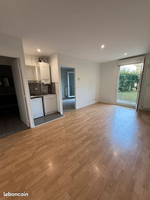 Appartement 2 pièces 37 m² · à Saint-Étienne · 37 m² · 535 €/mois