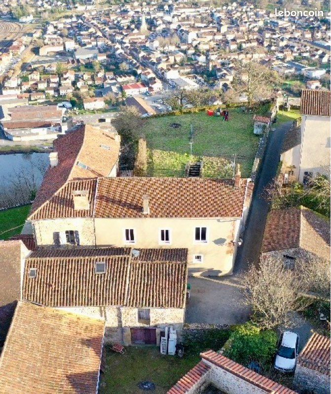 Maison 5 pièces 133 m² · à Capdenac · 133 m² · 300 000 €