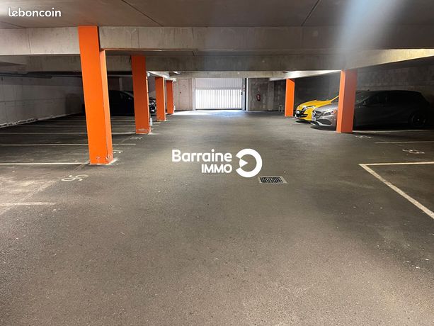 https://img.leboncoin.fr/api/v1/lbcpb1/images/gh/a5/62/gha56212b82bc199adaccce414a36a2b38932923.jpg?rule=ad-image