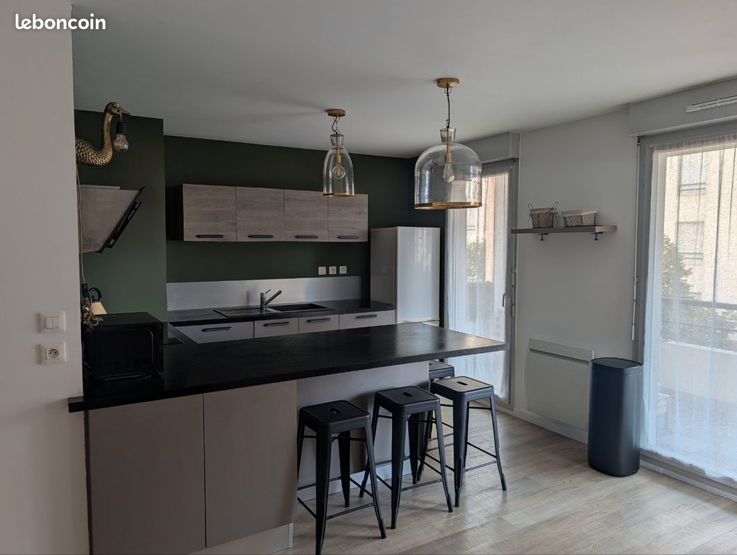 Parking 2 pièces 55 m² · à Lyon · 55 m² · 1 170 €