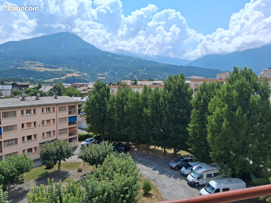 Appartement 4 pièces 75 m² · à Embrun · 75 m² · 190 000 €