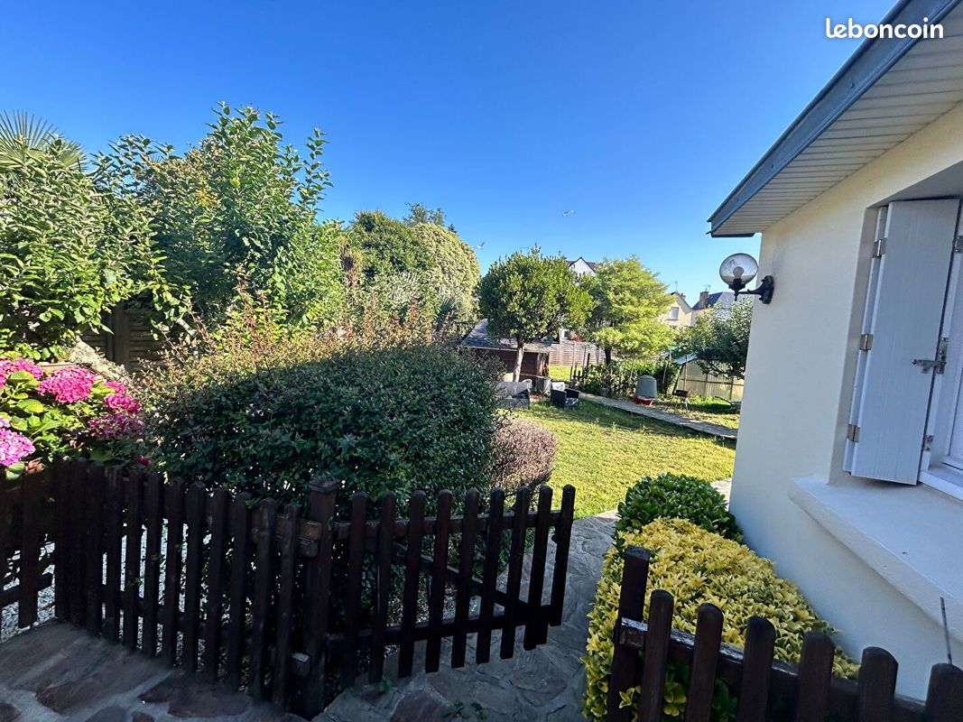 Maison 140 m² · à Quimper · 140 m² · 1 050 €/mois