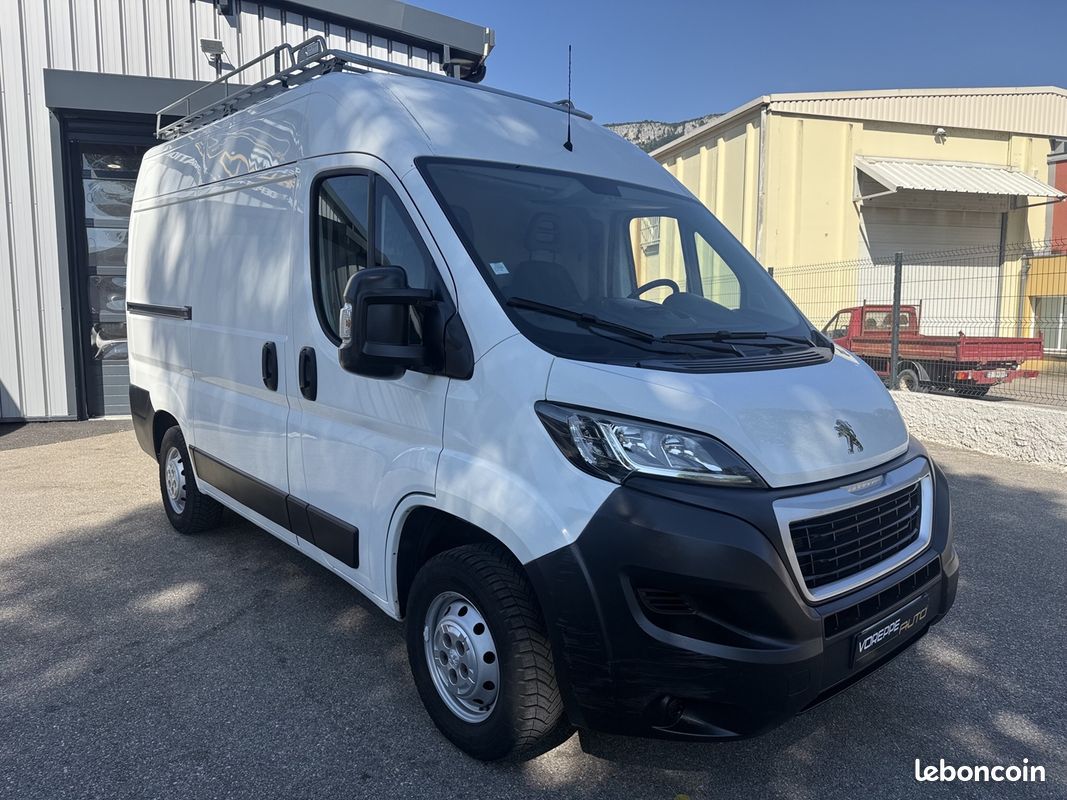 Peugeot BOXER FG 330 L1H2 2.0 BLUEHDI 110 PREMIUM / TVA / (image 3)