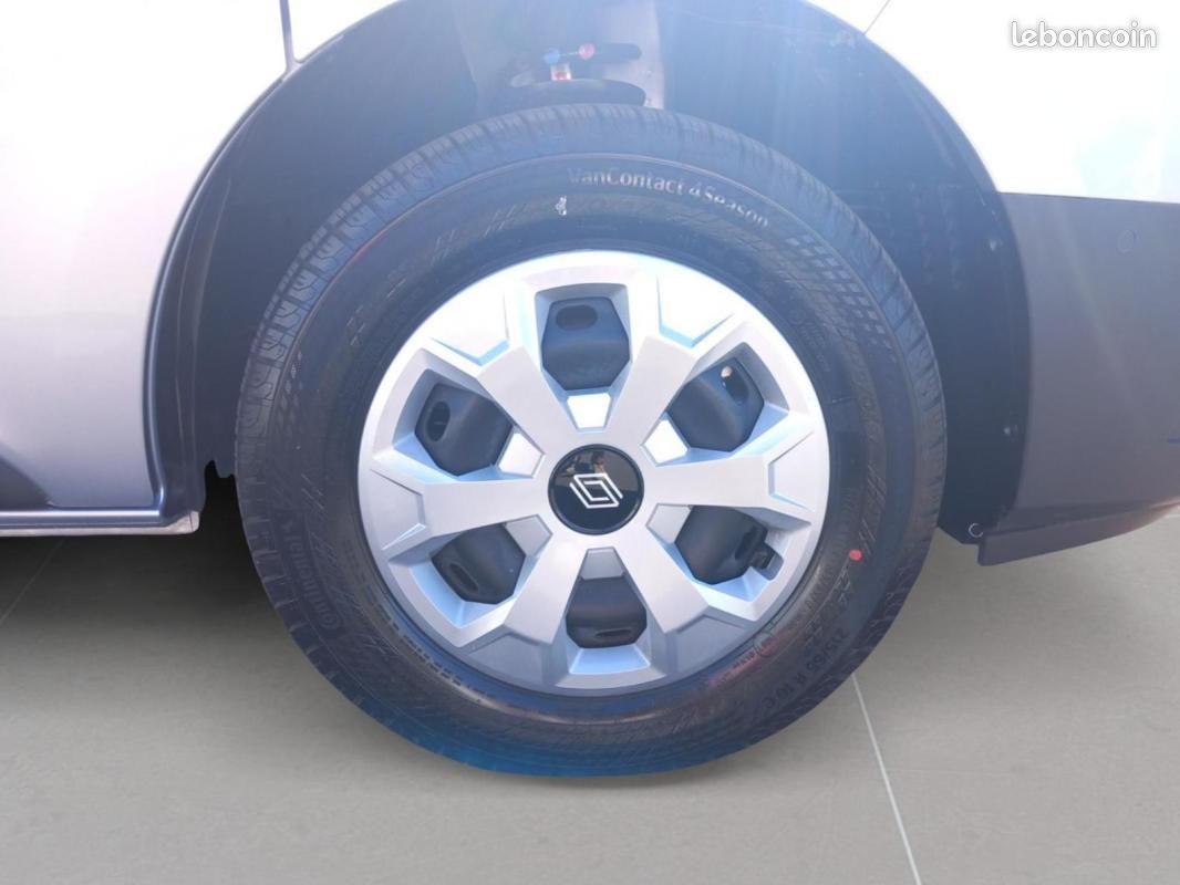 Renault Trafic Blue dCi 150 Grand Techno (image 9)