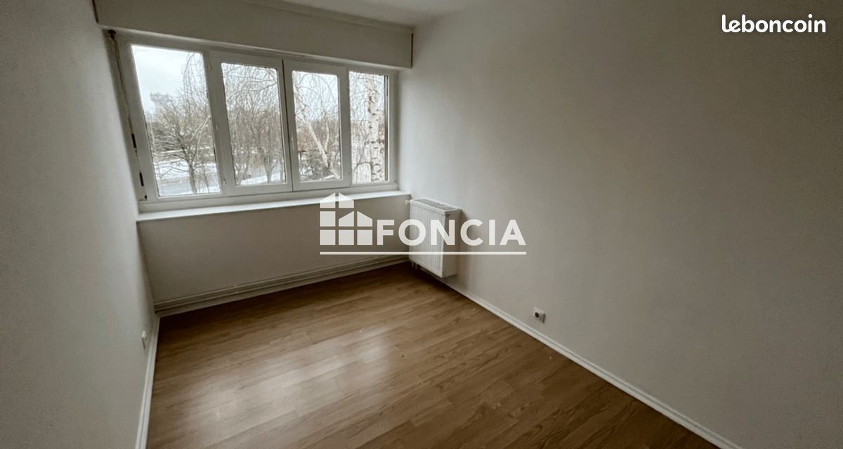 Appartement 4 pièces 93 m² · à Évry-Courcouronnes · 93 m² · 1 028 €/mois