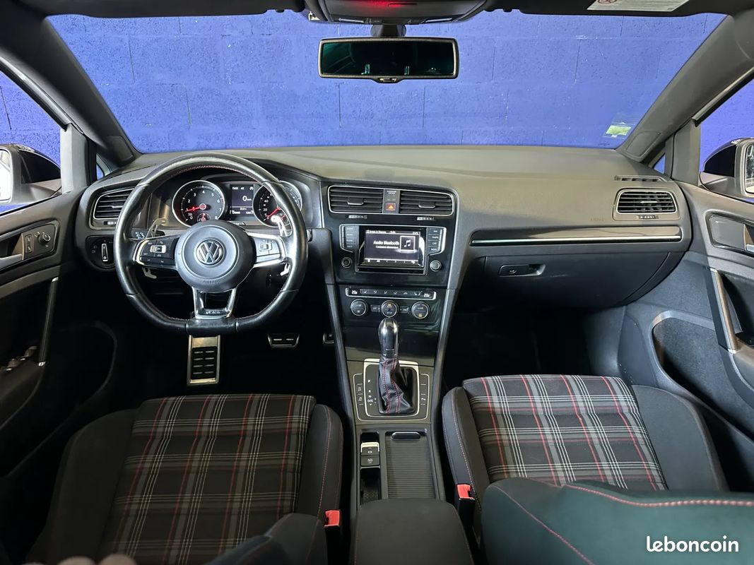 VOLKSWAGEN Golf VI 7 2.0 230ch GTI Performance DSG 7 - 2014 - Suivi complet - Boîte auto - LED (image 21)
