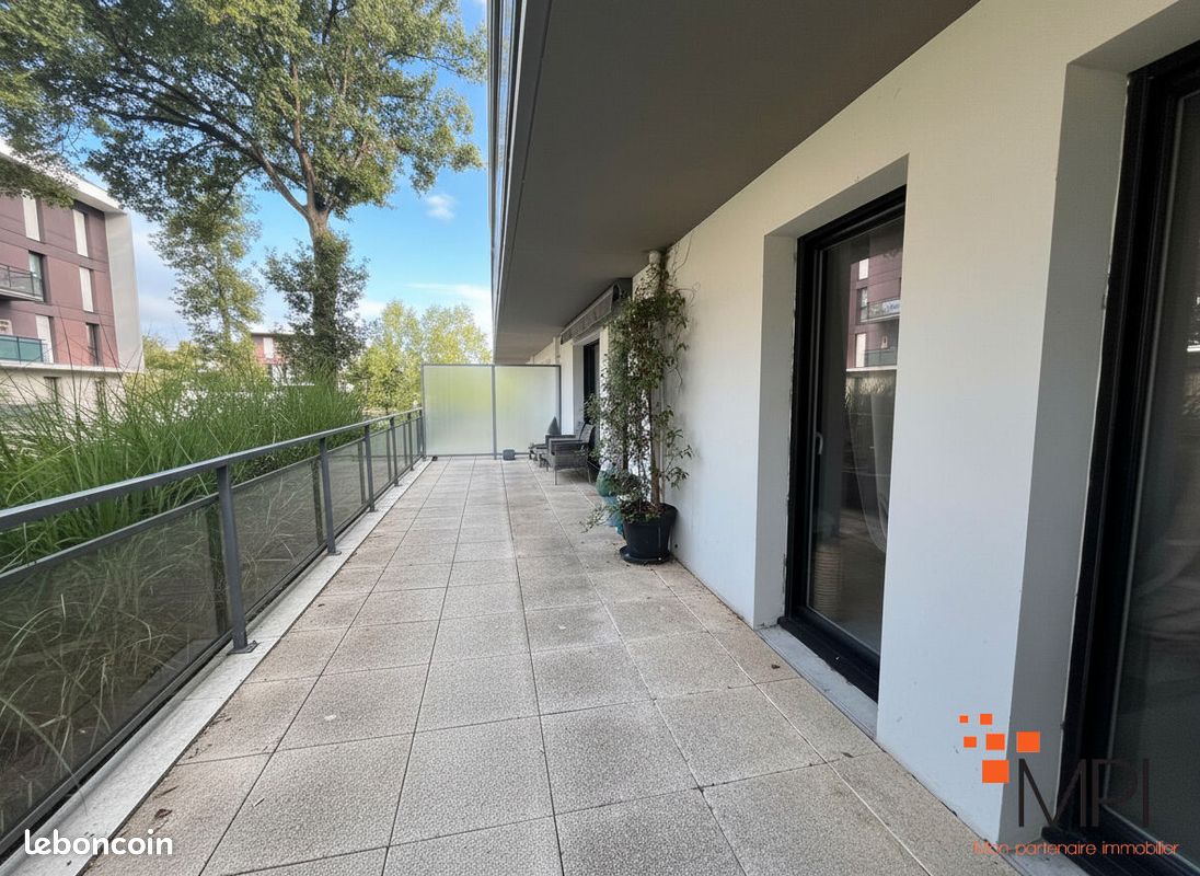 Appartement 3 pièces 64 m² · à L'Hermitage · 64 m² · 204 360 €
