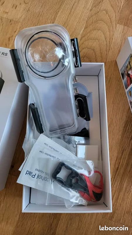 Insta360 One Rs 1-inch 360 Mega Pack (image 10)