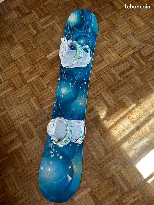 roxy 147 snowboard 22/23 Raina Directional Twin Women's 147cm Roxy Snowboard w/