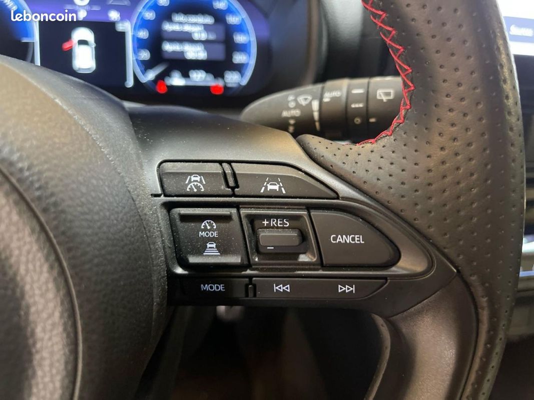 Toyota Yaris Cross 130h GR Sport MC24 (image 26)