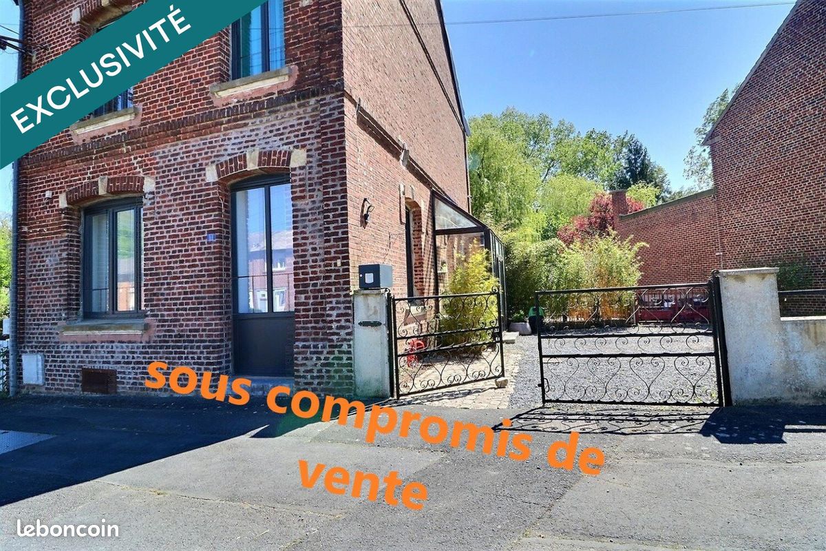Maison 8 pièces 126 m² · à Solesmes · 126 m² · 158 000 €
