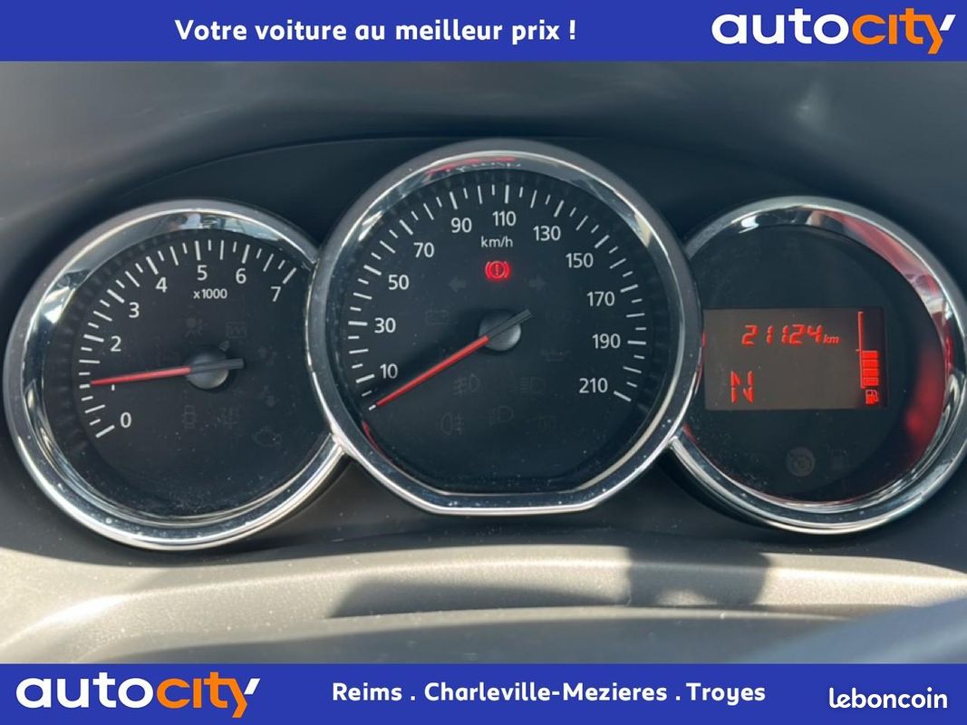 DACIA SANDERO 0.9 TCe - 90 - BV Easy-R (image 24)