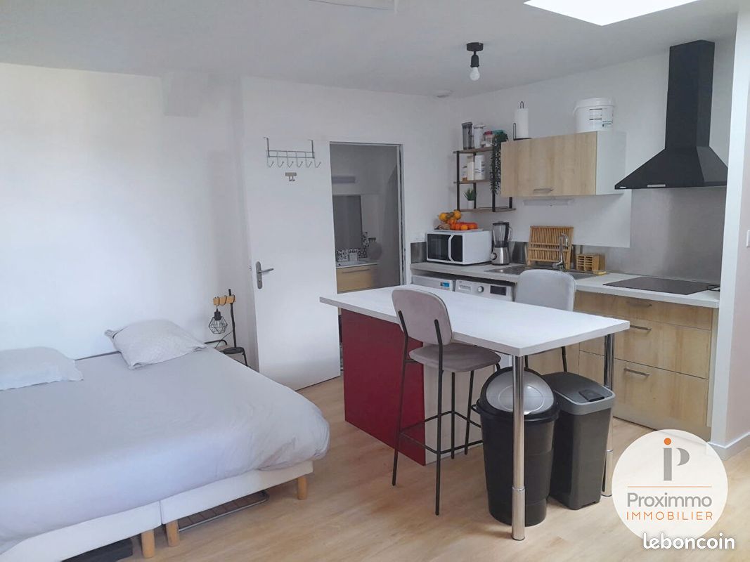 Appartement 1 pièce 28 m² · à Redon · 28 m² · 420 €