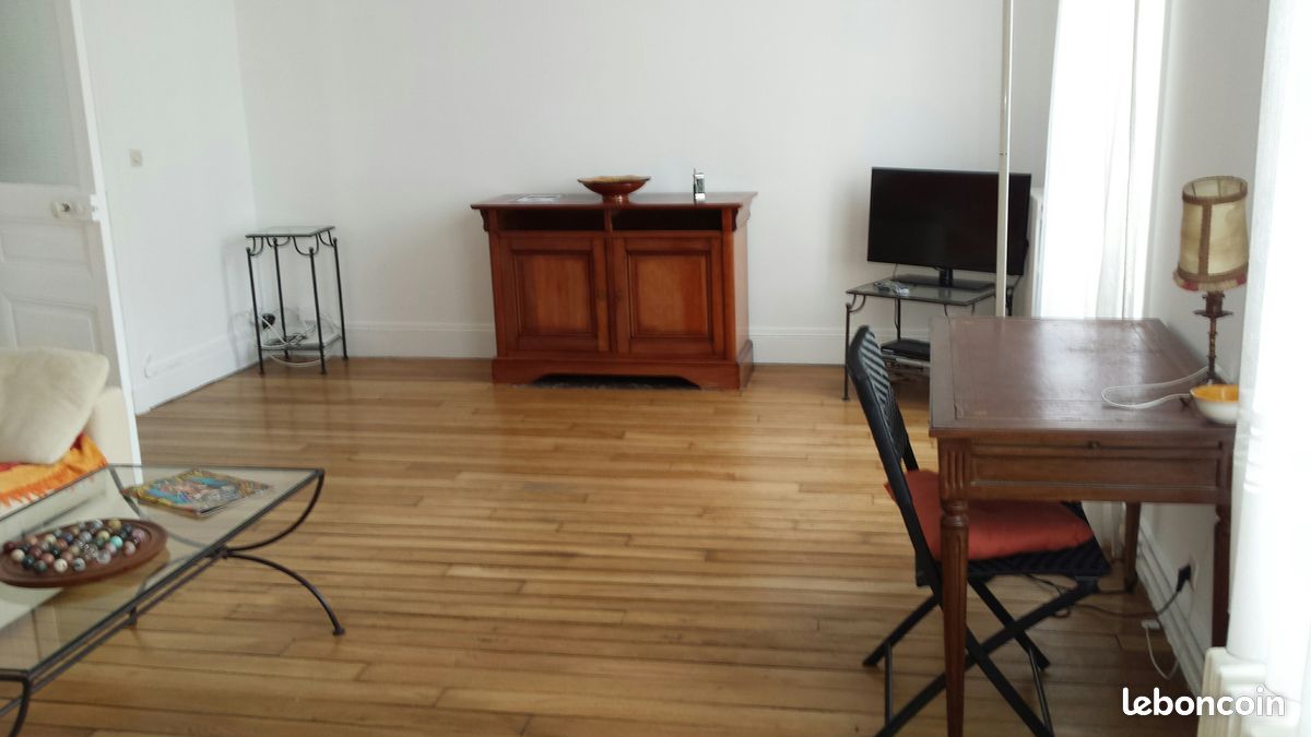 Appartement 2 pièces 42 m² · à Issy-les-Moulineaux · 42 m² · 1 390 €/mois
