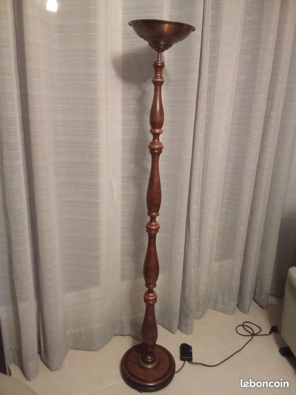 Lampadaire sur pied (image 2)