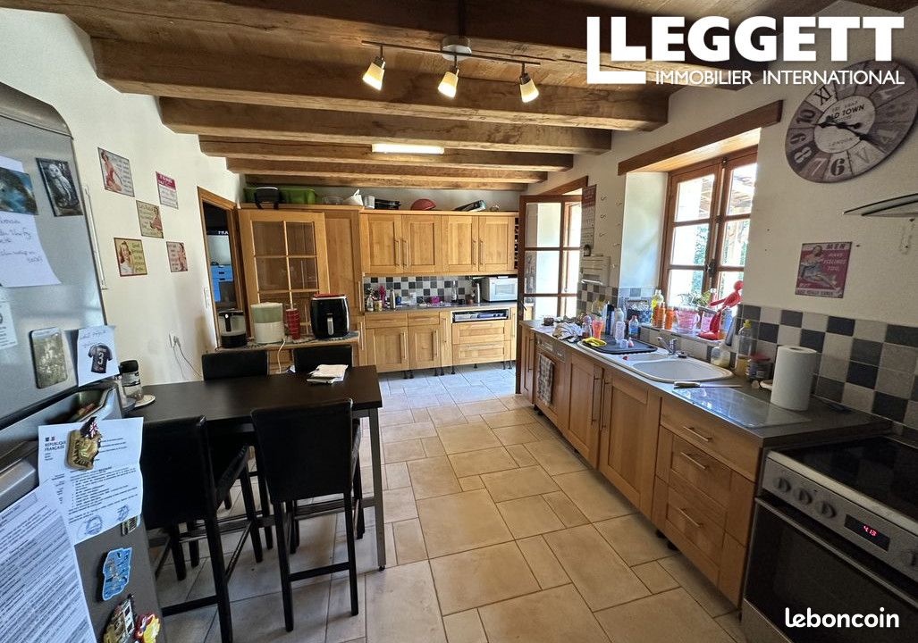 Maison 12 pièces 300 m² - Challignac 16300 (image principale 6)
