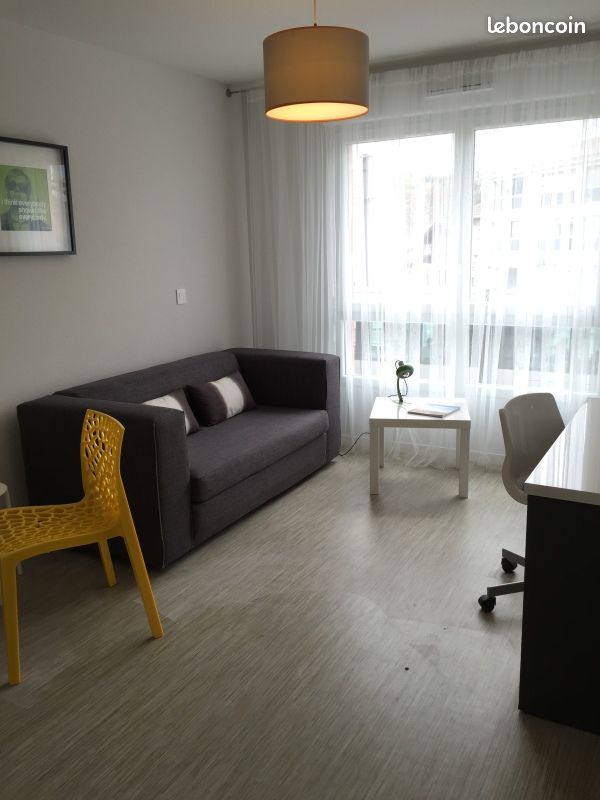 Studio 1 pièce 21 m² - Cenon 33150 (image principale 0)
