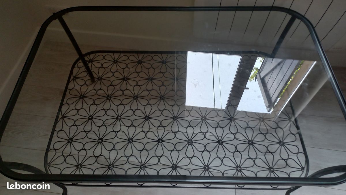 Table en verre motif fleurs (image 5)