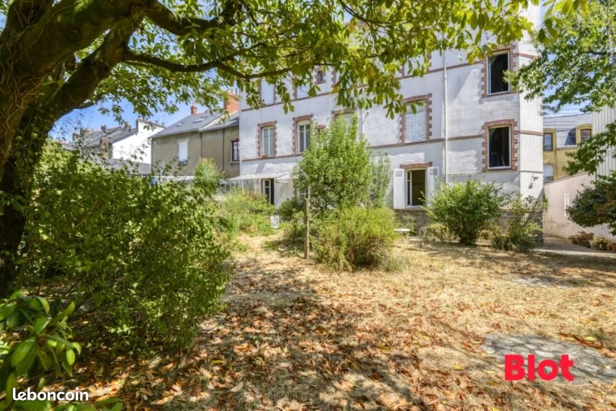 Appartement 6 pièces 145 m² · à Nantes · 145 m² · 498 750 €