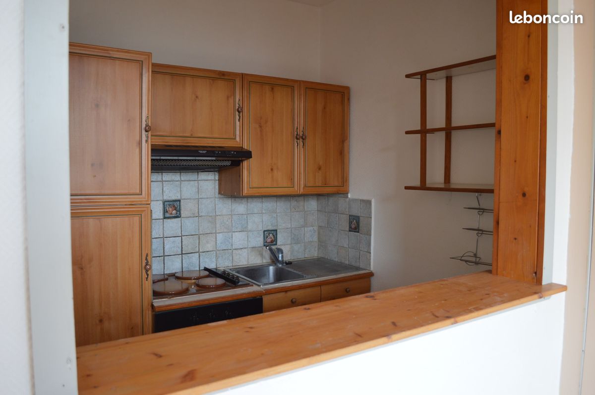 Appartement 2 pièces 45 m² · à Calais · 45 m² · 530 €