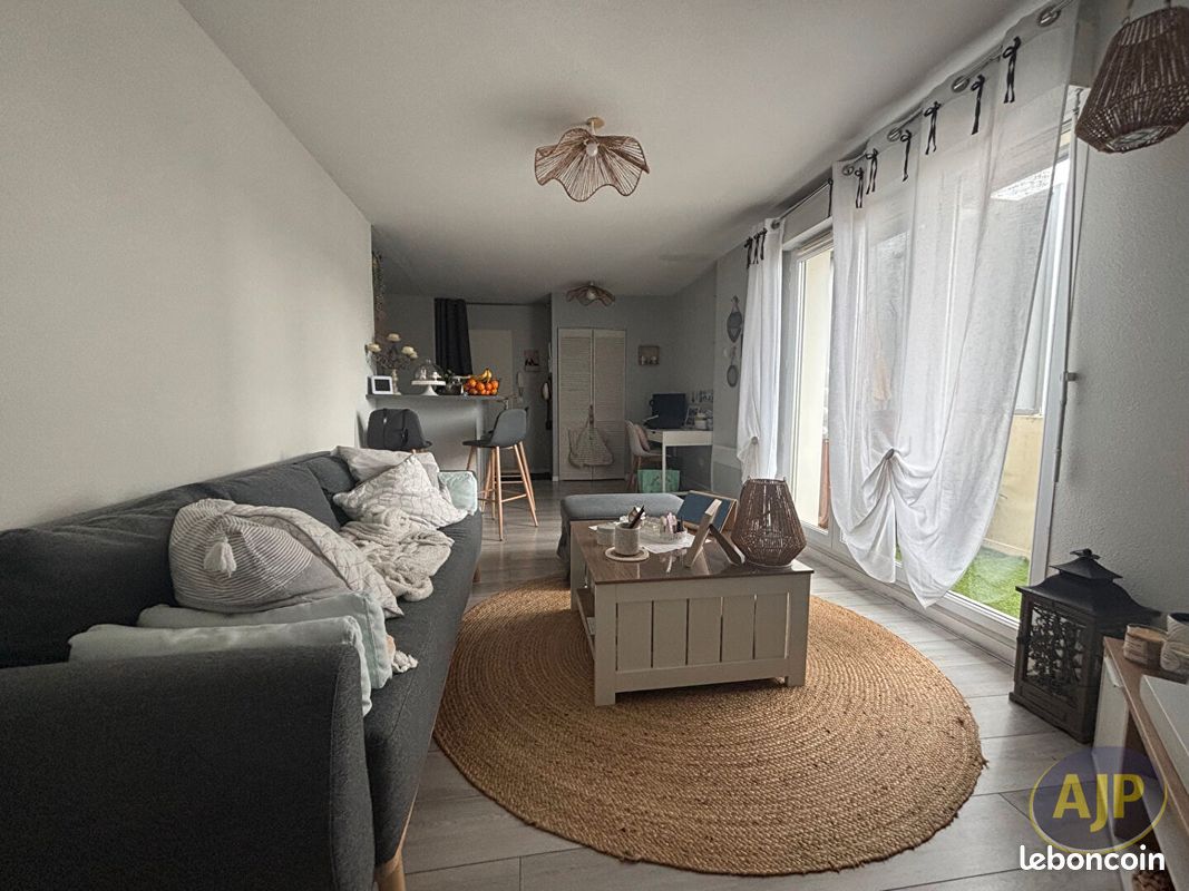 Appartement 3 pièces 61 m² · à Libourne · 61 m² · 746 €