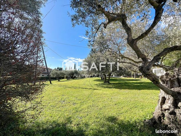Terrain 1000 m² SANARY-SUR-MER