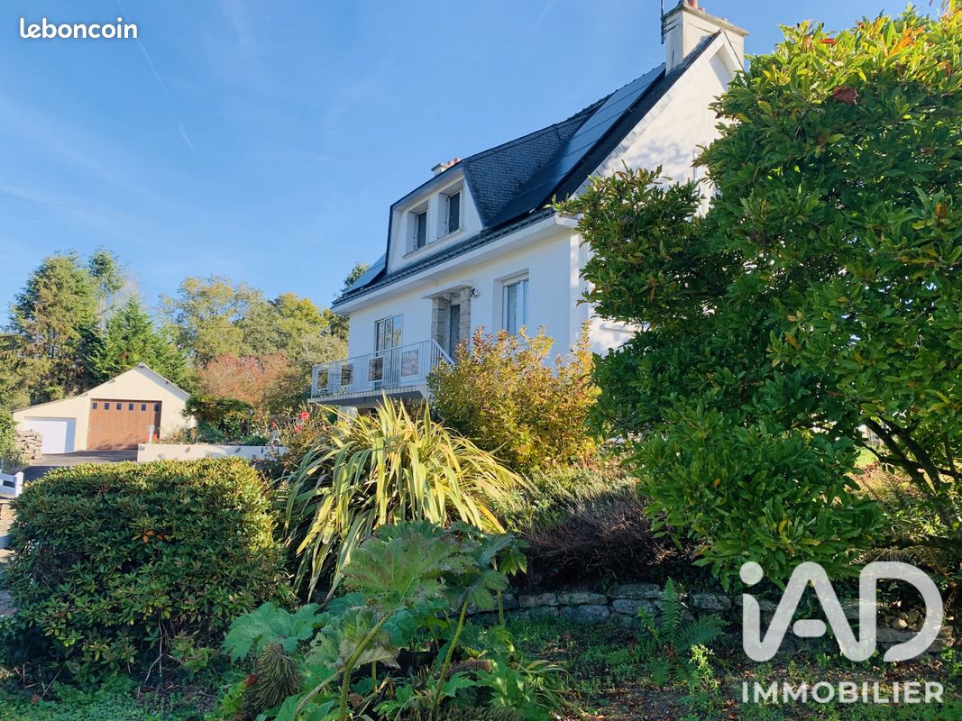 Maison 5 pièces 122 m² · à Tréméven · 122 m² · 332 000 €