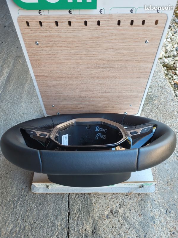 Volant cuir Peugeot 208 ou 2008 ll après 2019 (image 3)