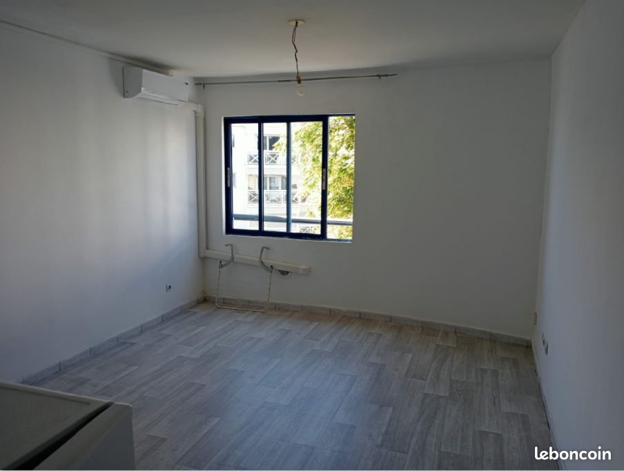 Appartement 1 pièce 25 m² · à Saint-Denis · 25 m² · 500 €